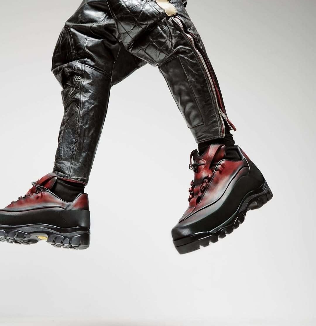 AKME Is Anti-Rotation Footwear