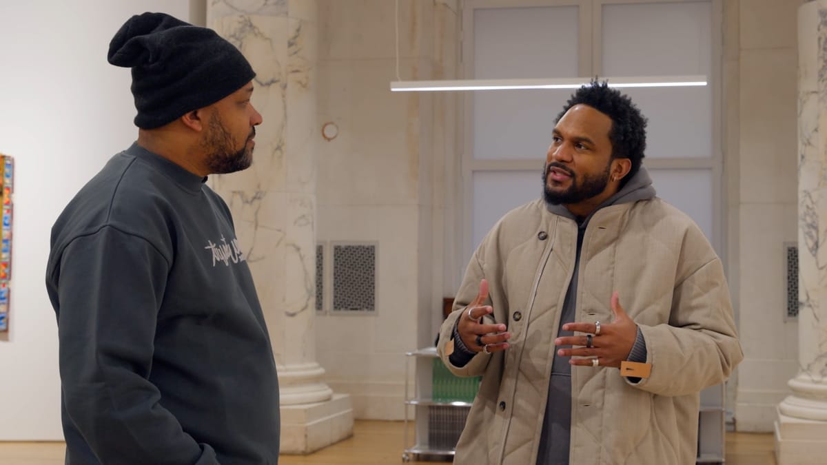 Perri Dash, Super Niche Founder & Everette Taylor, CEO of Kickstarter in a conversation in a art gallery
